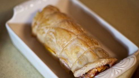 рулет из свинины с овощами