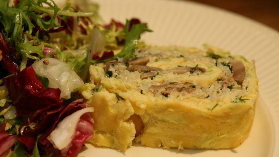 Рецепт рулета с цукини, фаршированный рисом и грибами