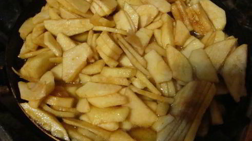 рулет яблочный