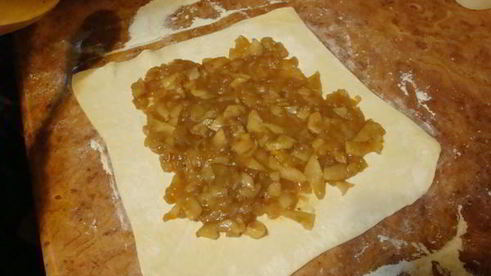 рулет яблочный