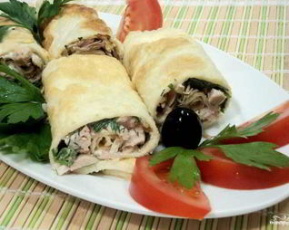 Рулетики из яичных блинчиков