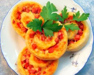 Рулетики-пиццы из творожного теста