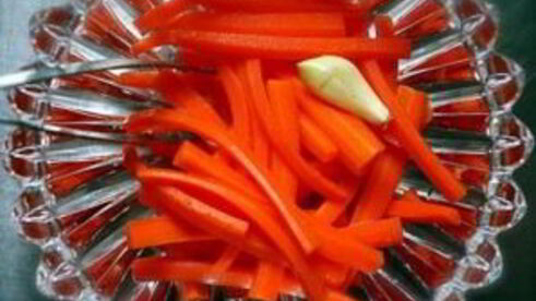 рыбный рулет с яйцом