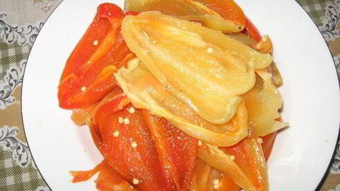 закусочный баклажанный рулет