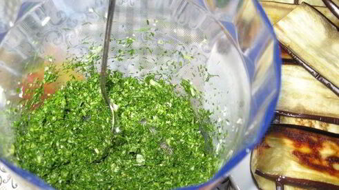 закусочный баклажанный рулет