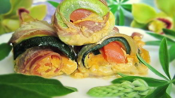 Рецепт Закусочных рулетиков из кабачков