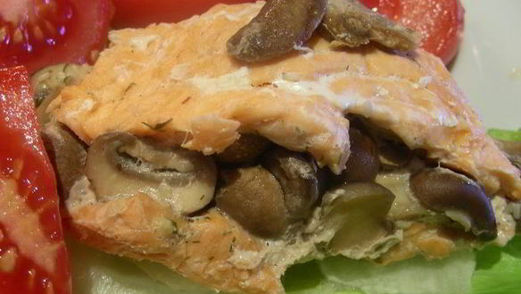 Рецепт Запеченных рулетов из лосося с грибами