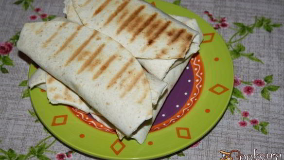 Рецепт Домашней шаурмы с курицей