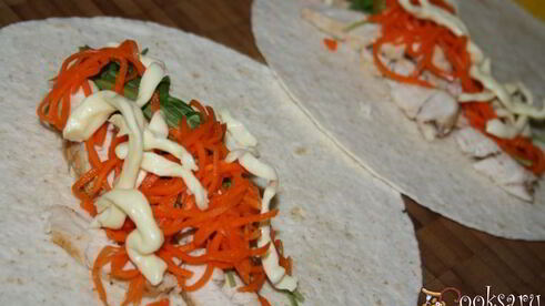 домашняя шаурма с курицей