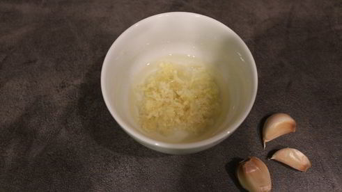 сухарики с чесноком