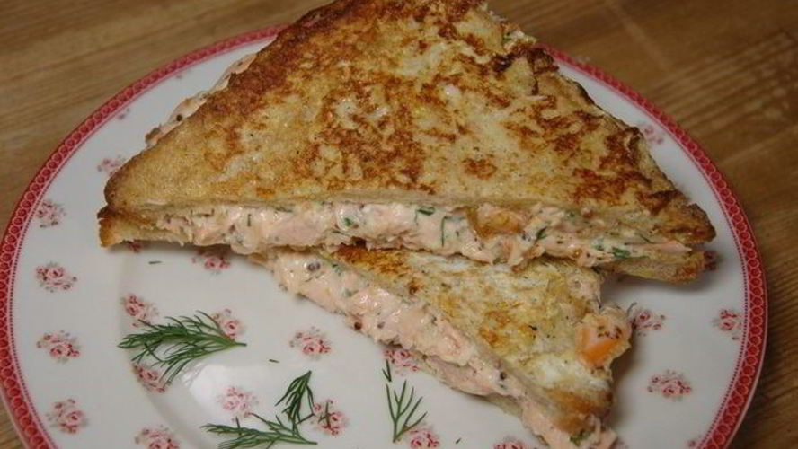 Рецепт горячих сэндвичей с семгой