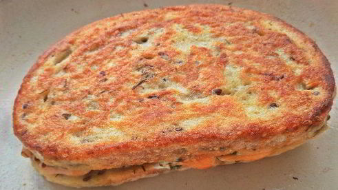 горячий сэндвич с лососем