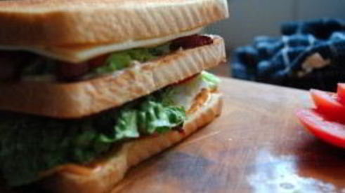 клубный сэндвич с курицей