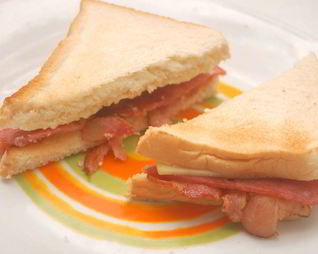 Сэндвич с беконом