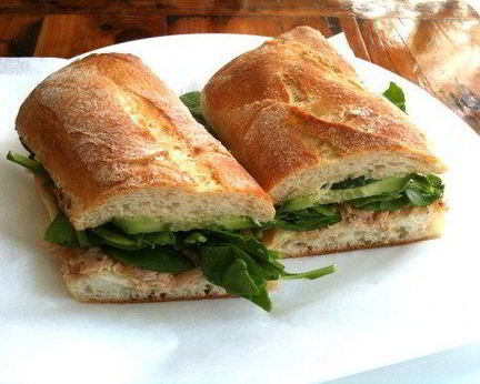 Сэндвич с курицей с чиабаттой