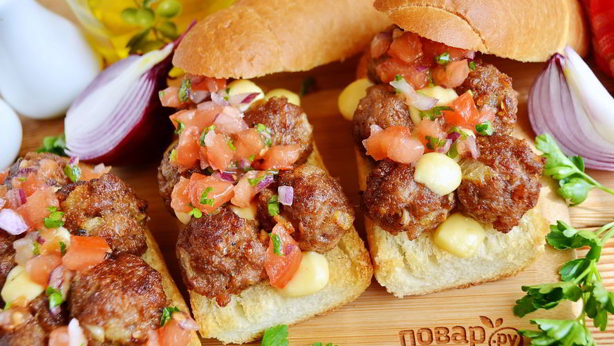 Рецепт сэндвича с мясными шариками