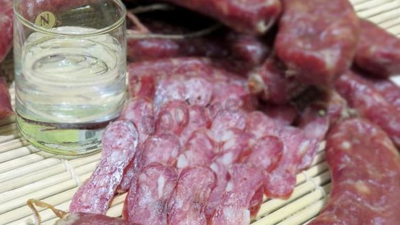 Рецепт Сыровяленой домашней колбасы