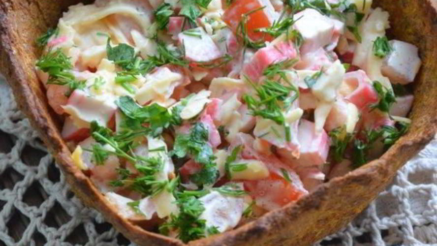 Рецепт хлебной тарталетки с салатом лито