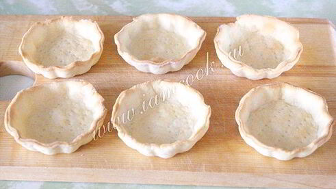 тарталетки с грибами