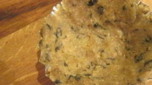 тарталетки с креветками и авокадо