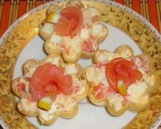 Тарталетки с семгой