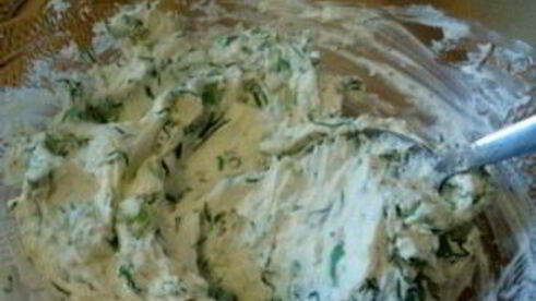 тарталетки с творогом и зеленью