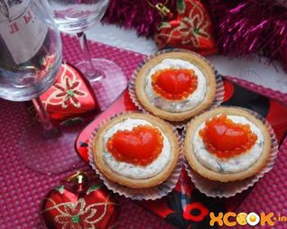 Закуска в тарталетках с несладкой начинкой для влюбленных