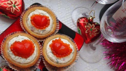 закуска в тарталетках с несладкой начинкой для влюбленных