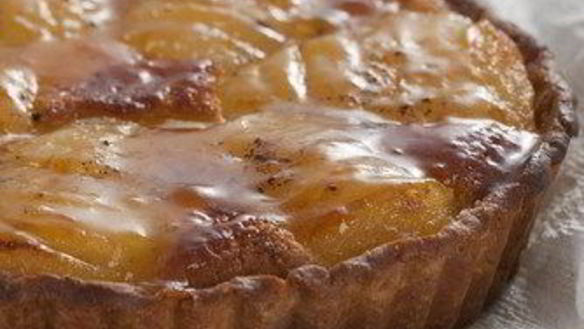 Рецепт Грушевого тарта на шоколадно-миндальном тесте