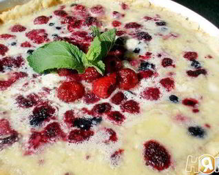 Малиновый тарт с белым шоколадом