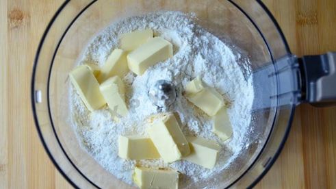 мини тарты с грибами и пармезаном