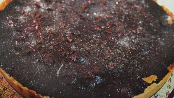 Рецепт Шоколадного тарта с вишней