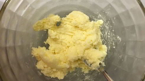 тарт с клюквой в сметанной заливке