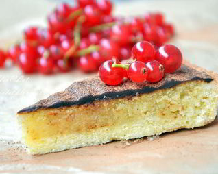 Тарт с миндальным кремом и шоколадом