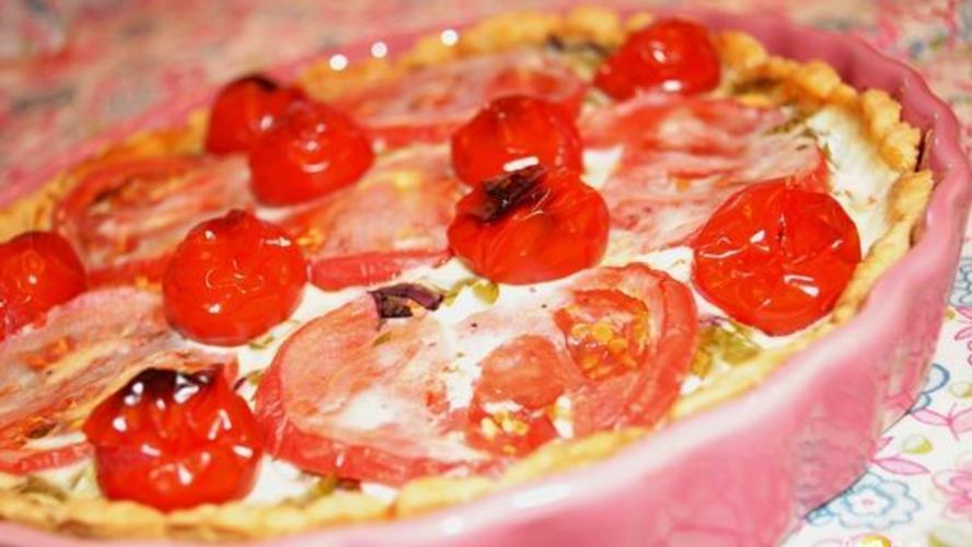 Рецепт тарта с помидорами, фетой и зеленью