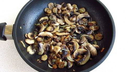 тартинки с грибами и творогом