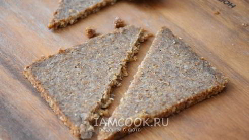 тартинки с копченым лососем и авокадо