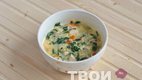 тарты с копченой курицей и шпинатом