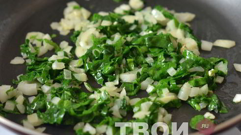 тарты с копченой курицей и шпинатом