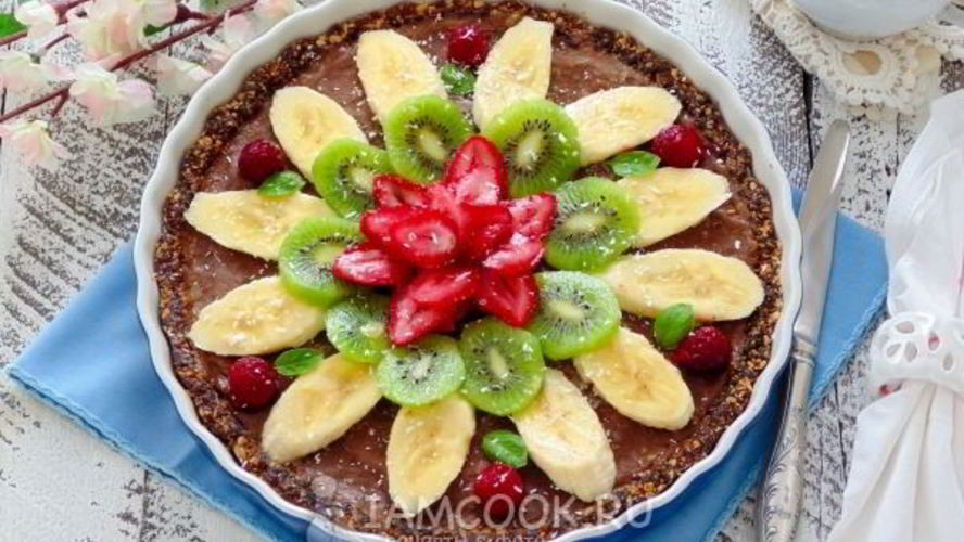 Рецепт вегетарианского тарта с бананом и авокадо