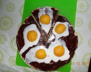 Торт с абрикосами Яичница