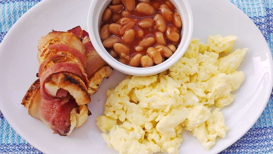 Рецепт яичницы с фасолью