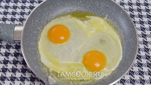 яичница с сыром
