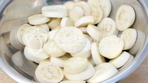 закуска из белых баклажан с морковью