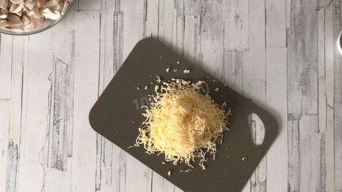 классический жульен с грибами