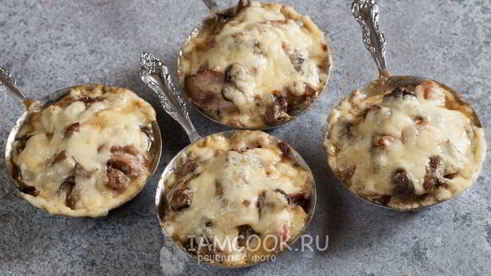 жульен с курицей, грибами и сметаной