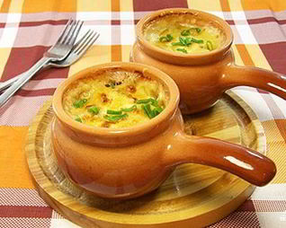 Жульен с курицей и лисичками