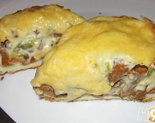 Жульен в булочках