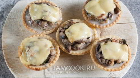 жульен в тарталетках с грибами и курицей