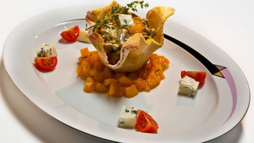 Рецепт жюльена из языка с абрикосовым чатни